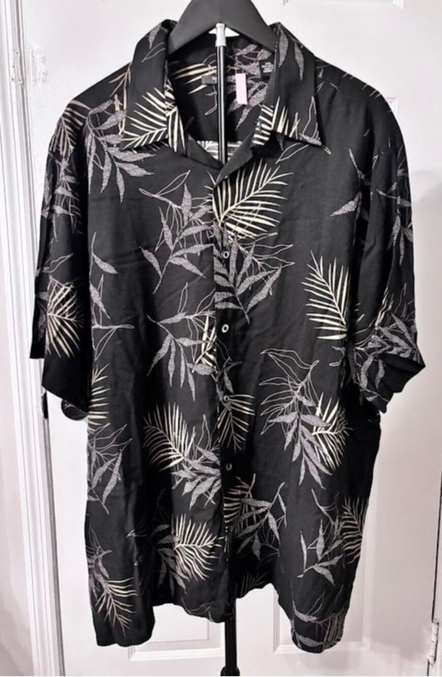 Mondo di Marco Mens XXL Hawaiian Camp Shirt Black Gold Tropical Leaf Rayon